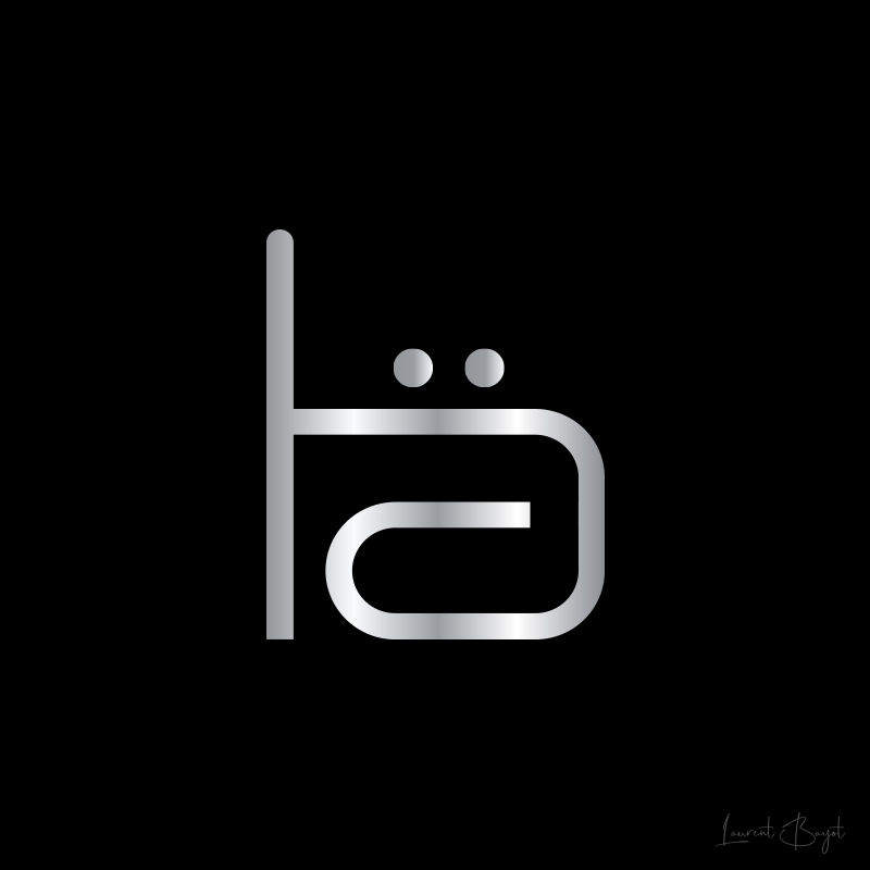 logo luxe monogramme métallisé
